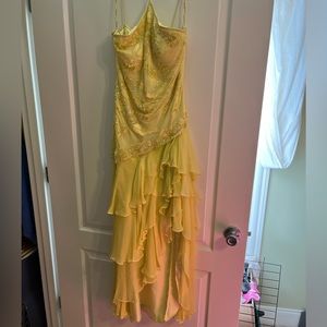 Yellow size medium Opera dress.m